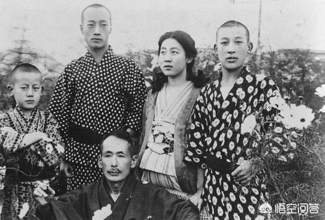 川岛芳子生死:川岛芳子和末代皇帝溥仪是什么关系？