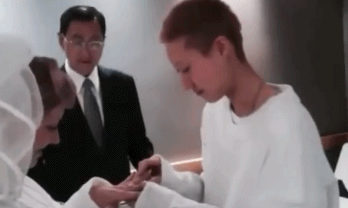 张柏芝回应婚纱照:怎么看待小龙女吴卓林晒出结婚证公开婚讯