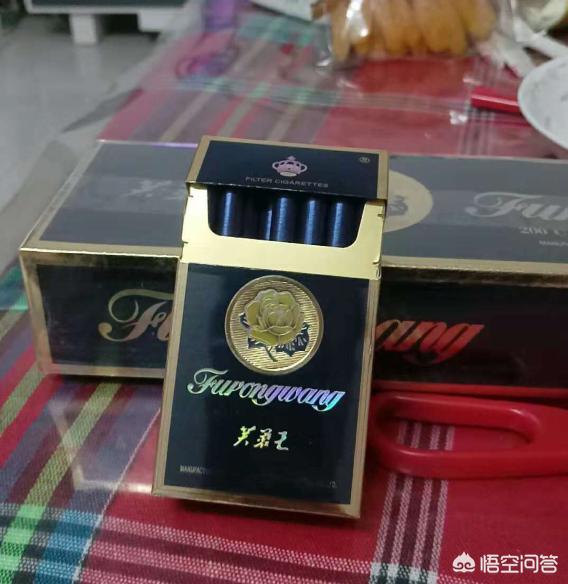 朋友圈的代购是真的吗，微信朋友圈卖的香烟是真的假的，为什么那么便宜？