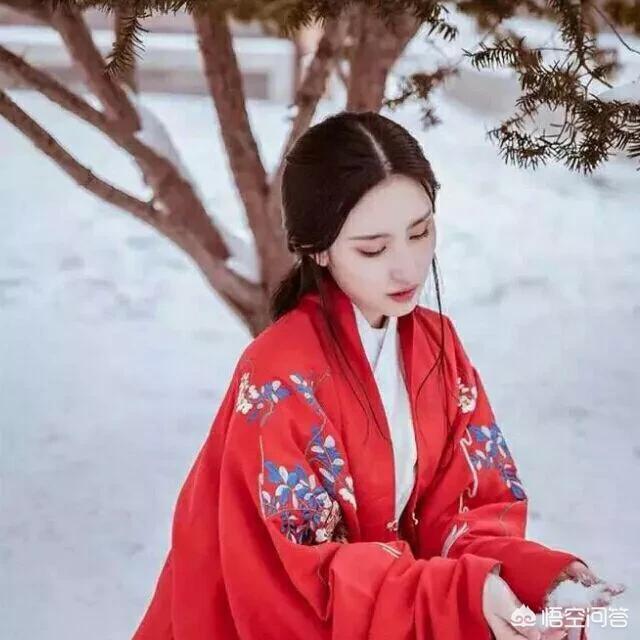 六六离婚:编剧六六谈吴秀波事件时称“渣男碰贱女”，对此，你怎么看？