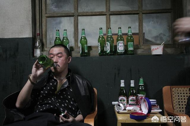 疯狂的石头主演:《疯狂的石头》在公车上骗人的一段为什么没有人相信