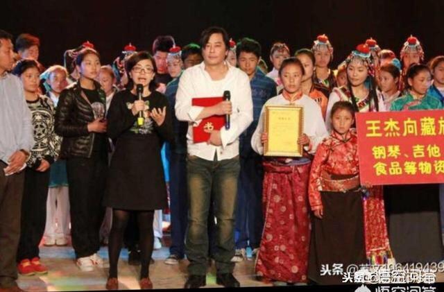 刘文正费翔:王杰到底有多会唱歌有歌迷觉得王杰是华语唱歌第一人吗