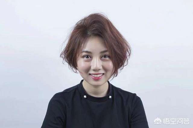 头发细而且碎发多的人,留什么发型比较好？该怎么办？