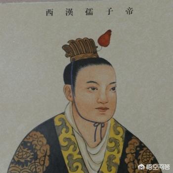 何不食肉糜典故,世界历史上第一个傻子皇帝是谁？