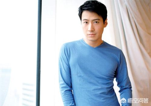 你觉得年轻时侯的刘锡明、黎明、温兆伦、罗嘉良相比,谁最帅?为什么？