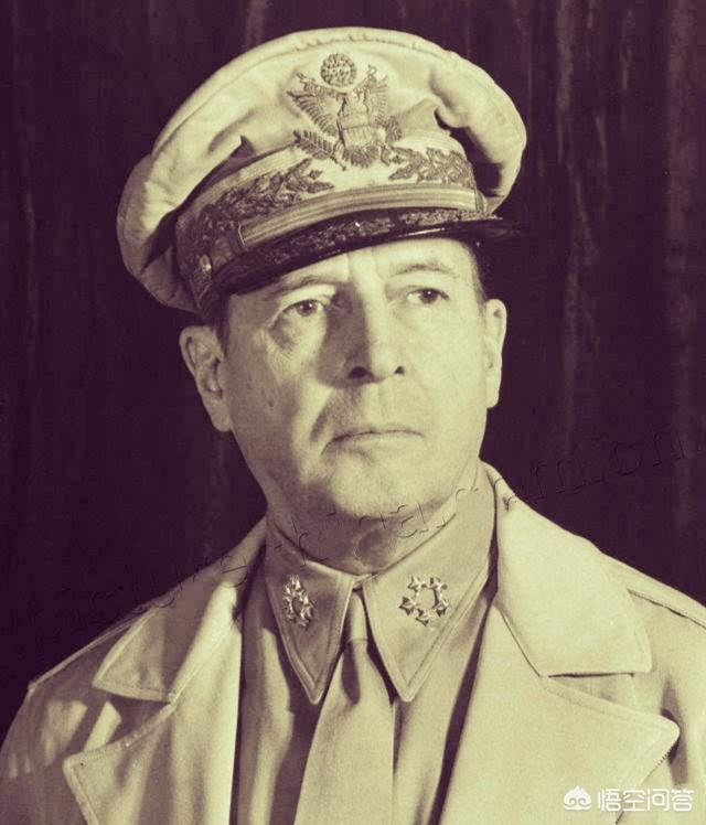 美国五星上将麦克阿瑟是怎样被解职的？为什么？插图59