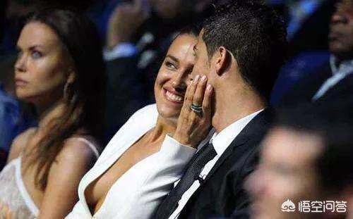 c罗与女友已完婚:C罗依然是未婚状态，他这种“只怀孕不结婚”的做法，你如何看待
