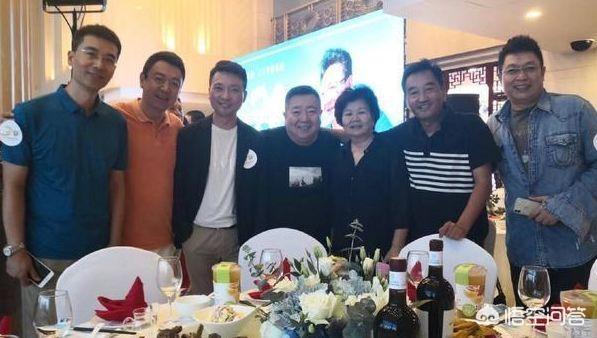 邢质斌广告:央视的主持人退休了一般都会干什么