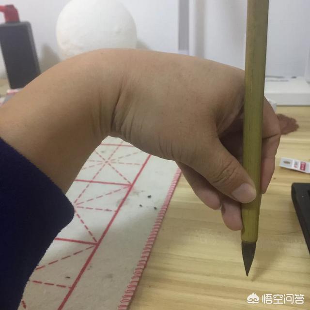 毛笔字字体蓝山雀:用钢笔练毛笔字怎样？如何练？