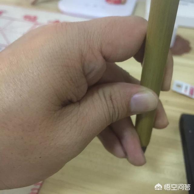 毛笔字字体蓝山雀:用钢笔练毛笔字怎样？如何练？