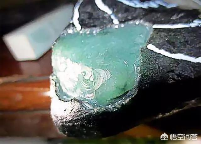 翡翠原石矿口,缅甸翡翠原石开采还能持续多久？