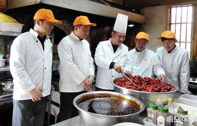学厨师哪个学校好？