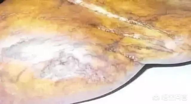 翡翠原石怎么鉴定好坏,如何根据原石皮壳特征判断翡翠内部好坏？