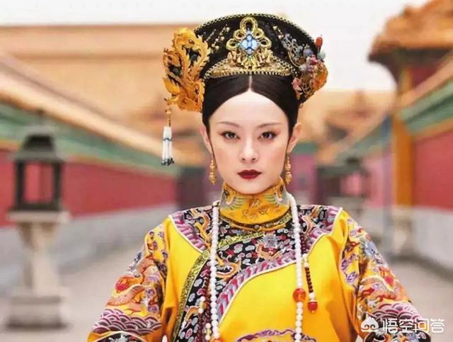 曾甑:《甄嬛传》中甄嬛巴不得落选，太后拿猫试探，甄嬛为何不躲呢