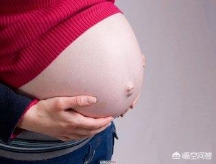宫腔粘连的症状有哪些：孕期查出宫腔内有粘连带，连接于前后壁，会影响顺产吗？