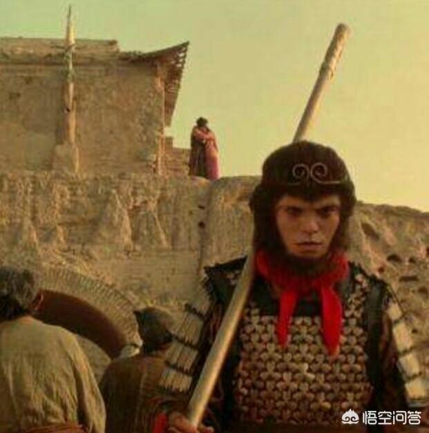 六小龄童老婆:大家对最近网传的关于六小龄童人设崩塌的事情怎么看？