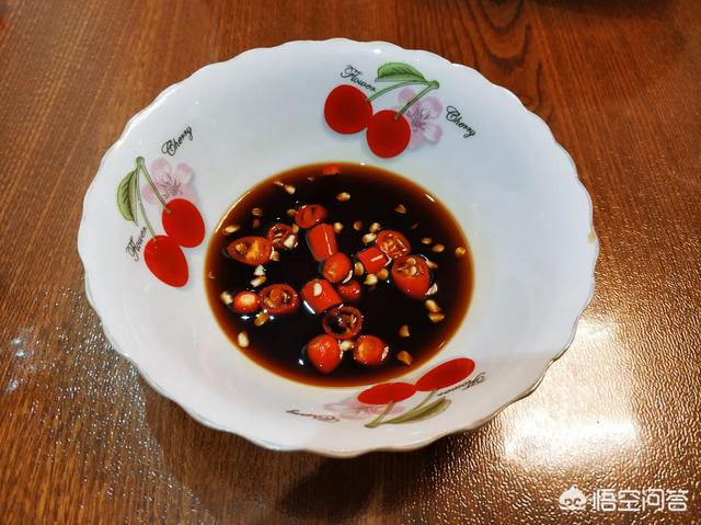 风来客牛肉味营养骨:为什么《水浒传》里写林冲时一直都在下雪？