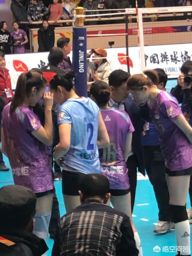 天津女排与辽宁女排赛后，李全强在得知李盈莹受伤后表示慰问，你怎么看？