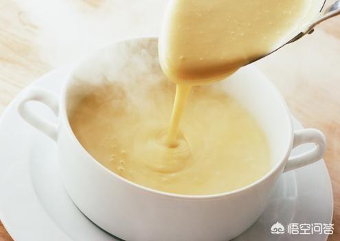 六个月大的婴儿可以吃哪些辅食？为了预防感冒,家里人都常给她喝板蓝根是否可以？