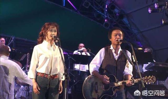 吉田拓郎60岁的演唱会上，与中岛美雪合唱完《给我一个永远的谎言》后说了些什么？