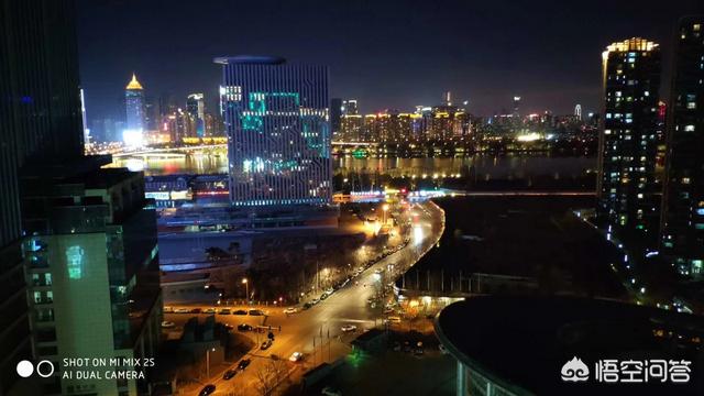 感恩节的资料:感恩节，你最想教给孩子感恩谁？
