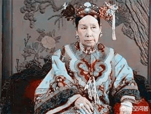 孝庄皇太后简介:如果将慈禧太后换成孝庄太后，能挽救清王朝吗？