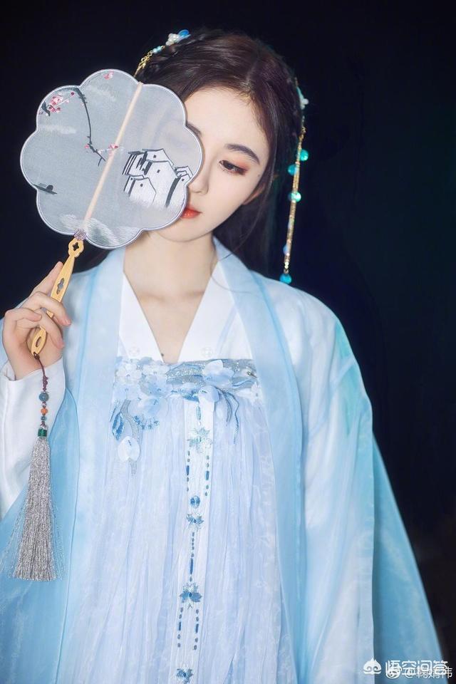 你们认识鞠婧祎吗？你们喜欢她吗？