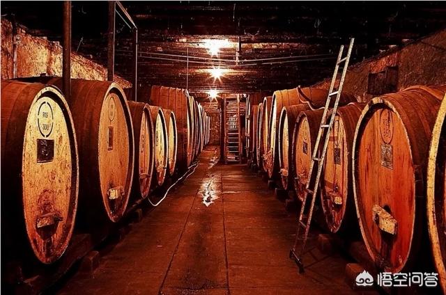 法拉帝国红酒，为什么葡萄酒要用橡木桶储存？