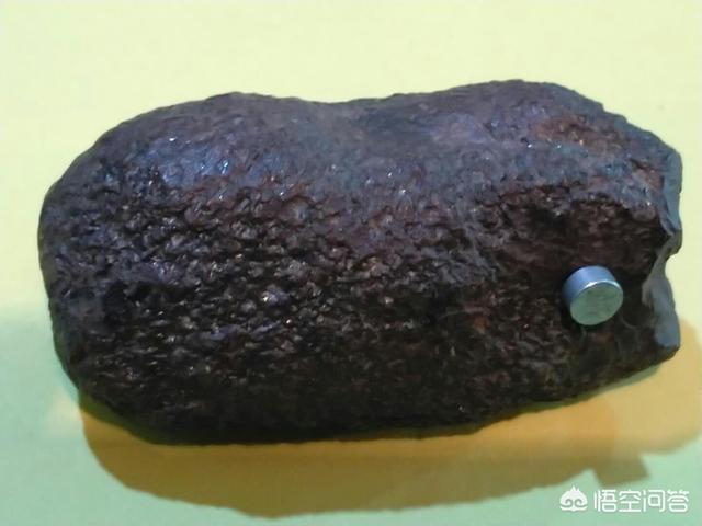 寻找陨石的设备工具,金属探测器识别陨石,怎样在大山里寻找陨石_大山谷图库