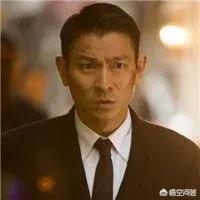 刘德华歌迷翻杆跪下,华仔主动抱他离场,刘德华还有哪些对待歌迷的趣事？