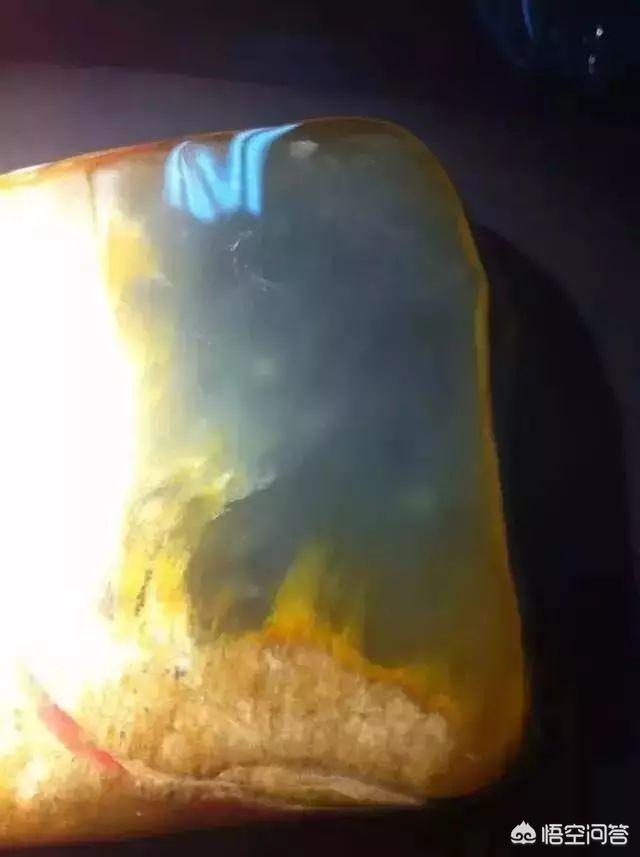 翡翠原石场口特点介绍,后江场口翡翠原石有些什么特点？