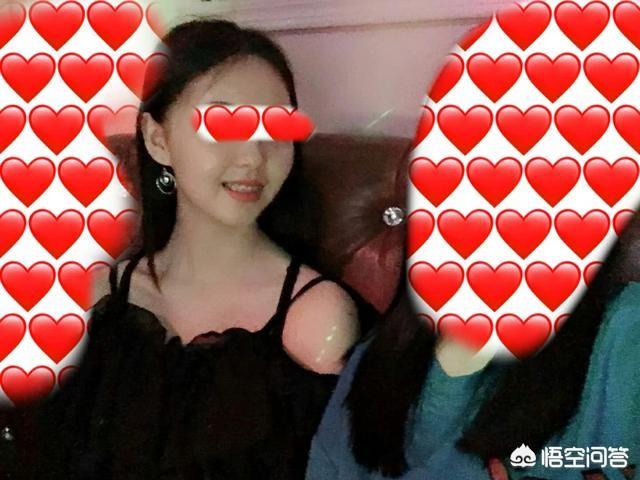 芙蓉姐姐整容前照片:芙蓉姐姐到底长得怎么样？