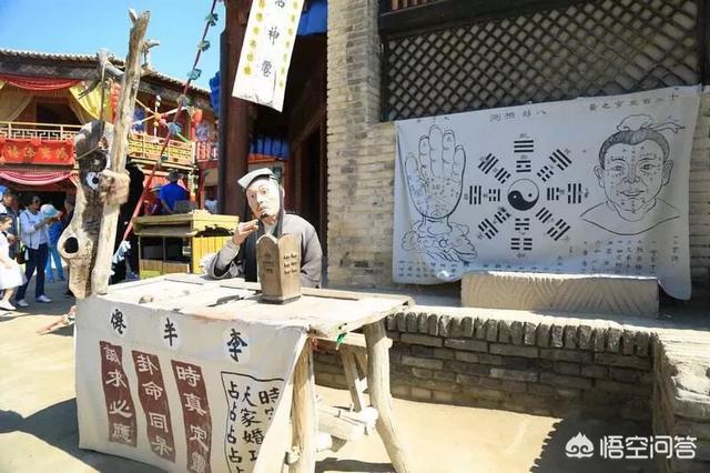 水蛇腰:农村俗语“鹰鼻鹞眼不可交，难斗不过水蛇腰”是什么意思？