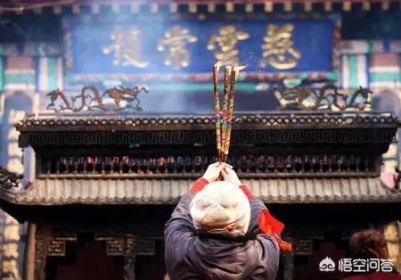 神仙红包群笔趣阁:大年初一烧香应该“烧几根”香才好呢有什么忌讳