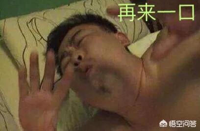 张洁周立波:有人说周立波说自己被陷害的情节非常不合逻辑，你怎么看？