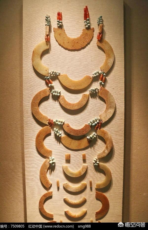 中国玉文化什么时候开始,和田玉是什么时候被发现的？