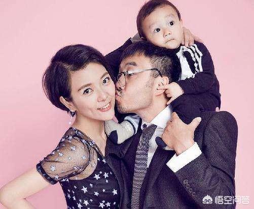 何润东夫妻撒狗粮:娱乐圈中哪些属于模范夫妻，模范情侣呢？ 夫妻撒狗粮的朋友圈