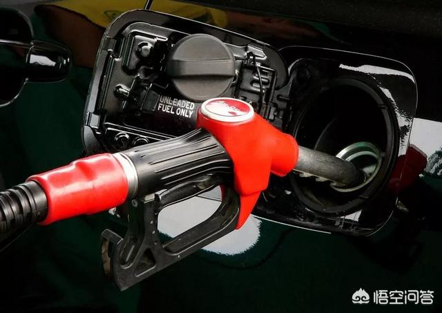汽车油量还剩多少的时候加油合适？