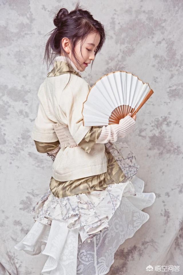 如何评价裴佳欣演的小花不弃