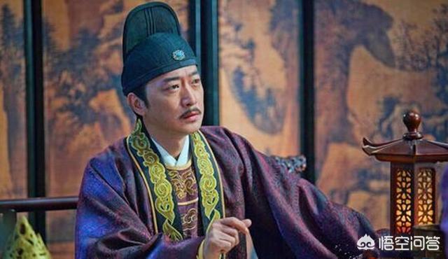 小周后被赵光义侵占后大骂李煜无能,最后为什么又随他而死？
