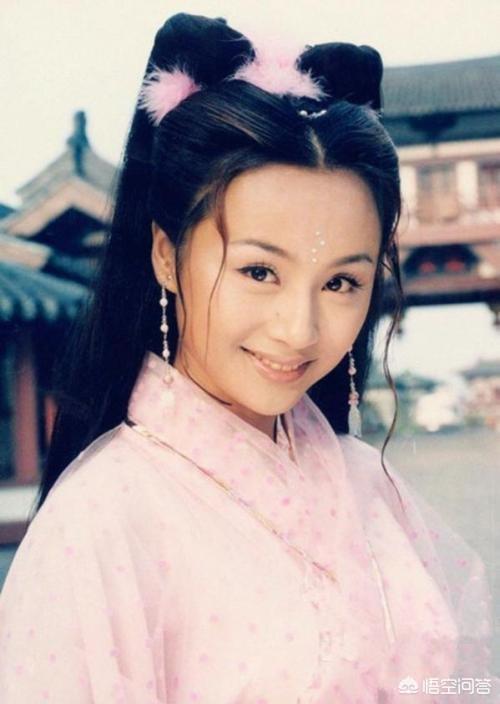 曹颖现实老公是谁:你如何评价主持人、演员曹颖？
