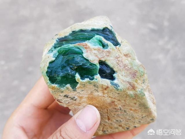 全世界只有中国人玩翡翠,缅甸算是世界上翡翠最多的地方吗？