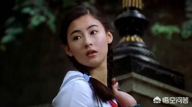 年轻时的关之琳:为什么有人说关之琳成也美貌，败也美貌？