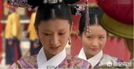 沈眉庄斓曦产子:《甄嬛传》沈眉庄产子后，彩月为何拦着皇上不让见