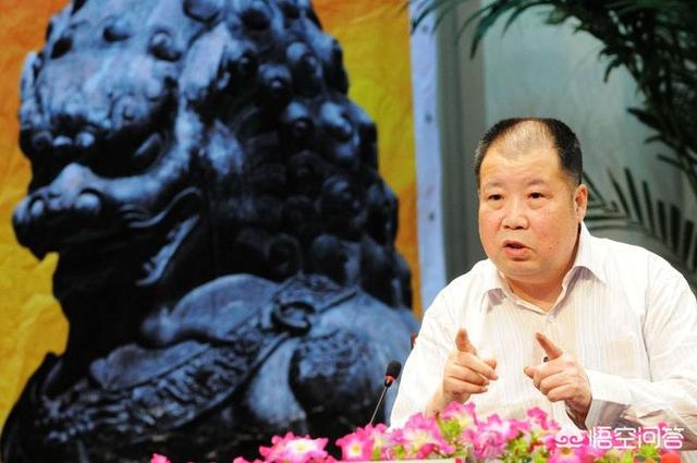 郑州90后活剥小狗图片疯传:有人说二月河评价不高，这是为什么？你怎么看？