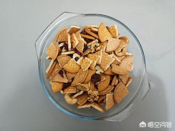 风靡<a href=https://maguai.com/list/256-0-0.html target=_blank class=infotextkey>朋友圈</a>的雪花酥:雪花酥，网红奶芙的做法步骤图，怎么做好吃？(奶茶奶芙怎么制作)