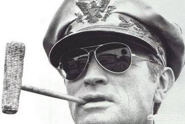 美国五星上将麦克阿瑟是怎样被解职的？为什么？插图10