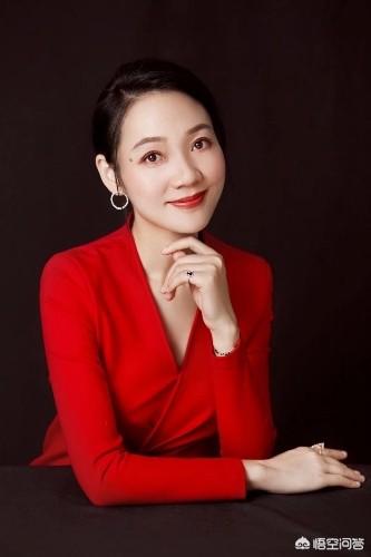 安徽卫视主持人:如何评价安徽卫视主持人周群
