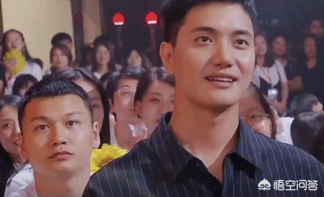 黄致列:对韩国艺人黄致列道歉事件愈演愈烈，对此你怎么看呢？