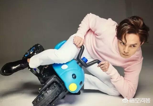 尹正一剪梅什么梗:如何评价尹正谜一般的微博